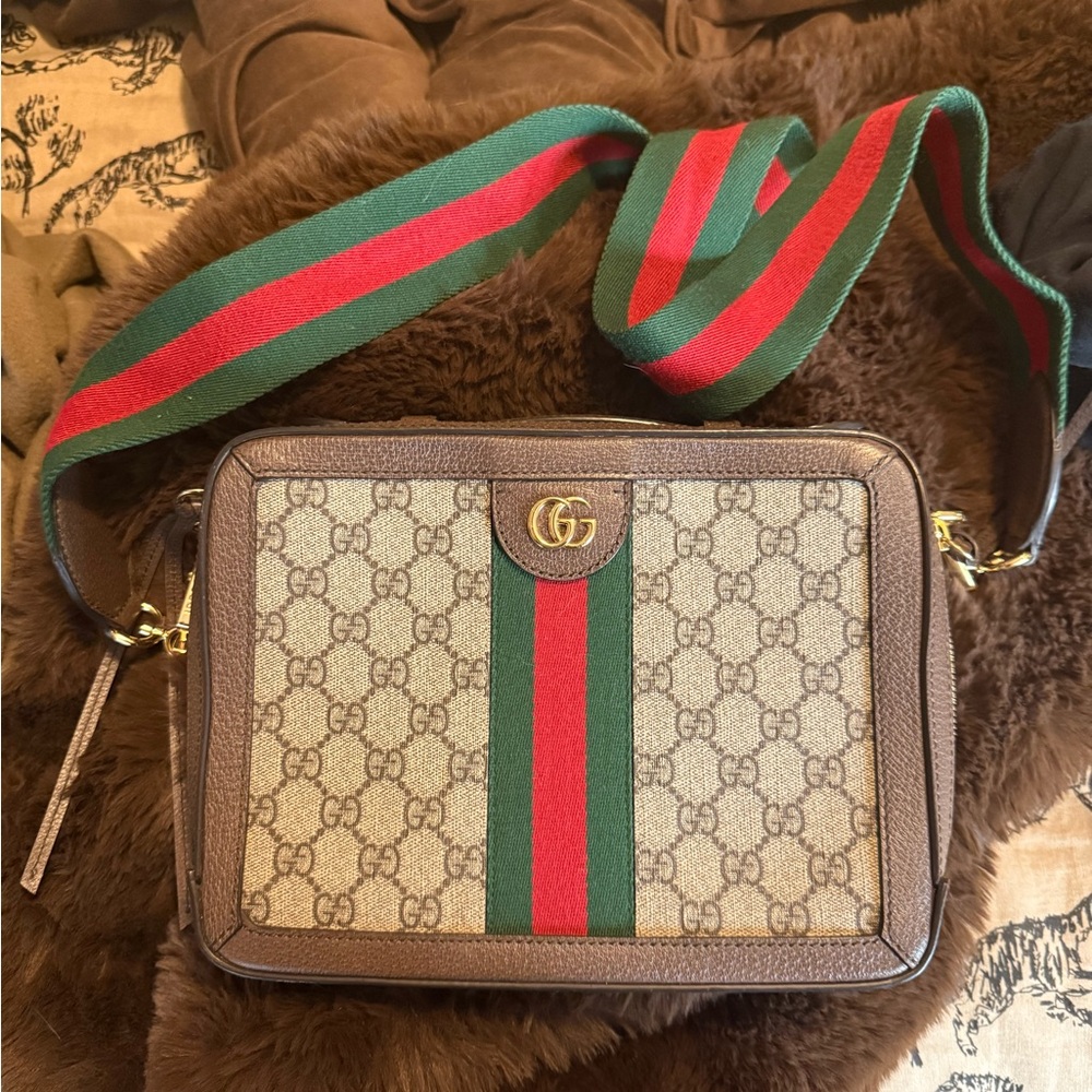 Gucci Beige and Brown GG Canvas Bag with Red and Green Strap